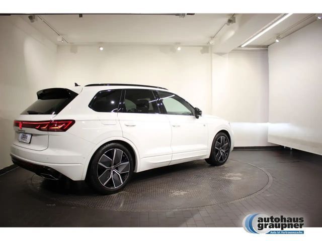 Volkswagen Touareg 3.0 V6 TDI 4Motion R-Line