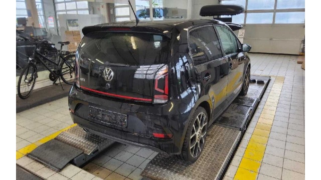 Volkswagen up! 1.0 TSI GTI