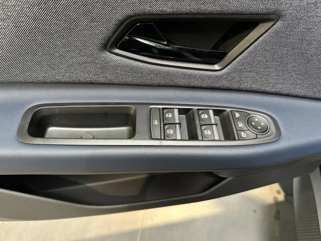 Renault 4 Comfort E-Tech Techno