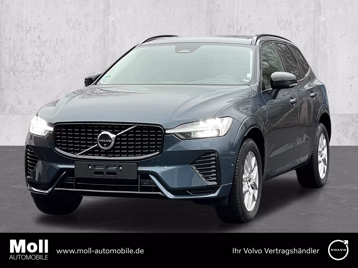 Volvo XC60 AWD Dark Plus Recharge T8