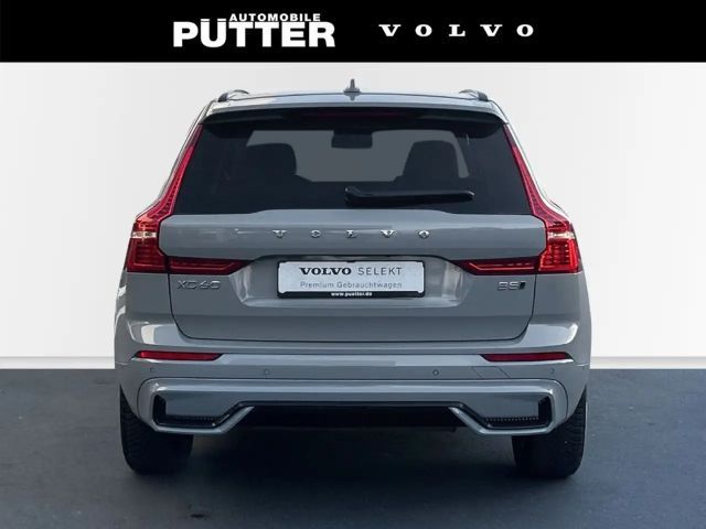 Volvo XC60 AWD Dark Plus