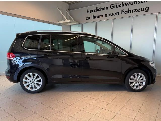 Volkswagen Touran 1.5 TSI Highline