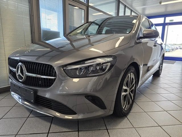 Mercedes-Benz B 180 Progressive Sedan