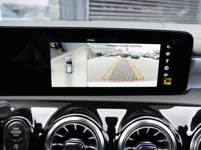 Mercedes-Benz A 220 A 220 d AMG Line