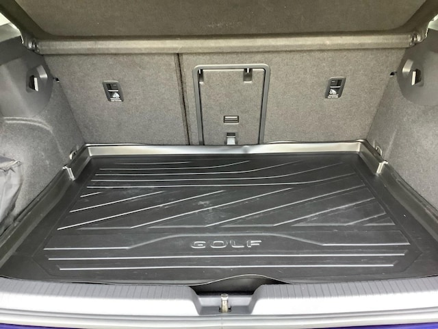 Volkswagen Golf 1.5 eTSI DSG Golf VIII Style