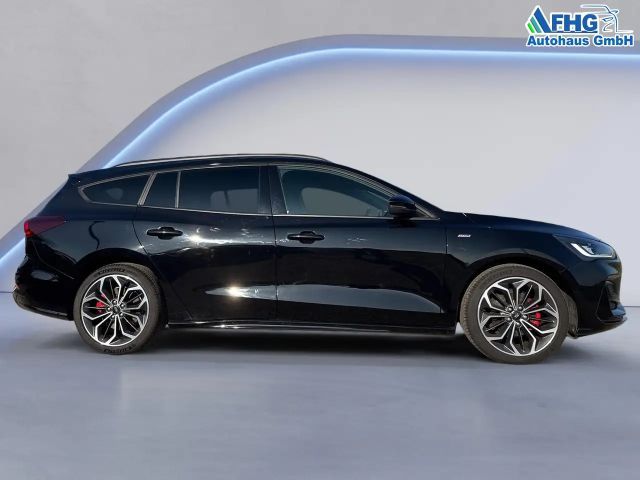 Ford Focus EcoBoost ST Line Style Wagon