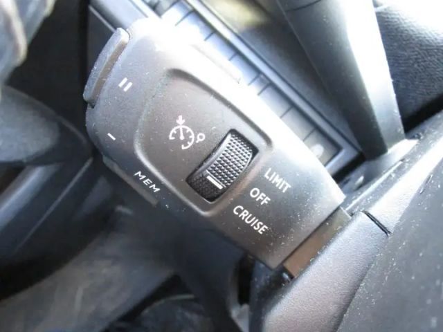 Peugeot 5008 Active Pack