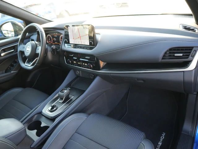 Nissan Qashqai AWD DIG-T Tekna