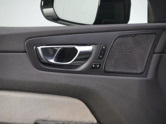 Volvo XC60 AWD Dark Geartronic Plus