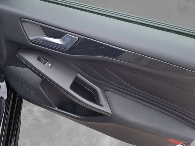 Ford Focus EcoBoost ST Line Wagon