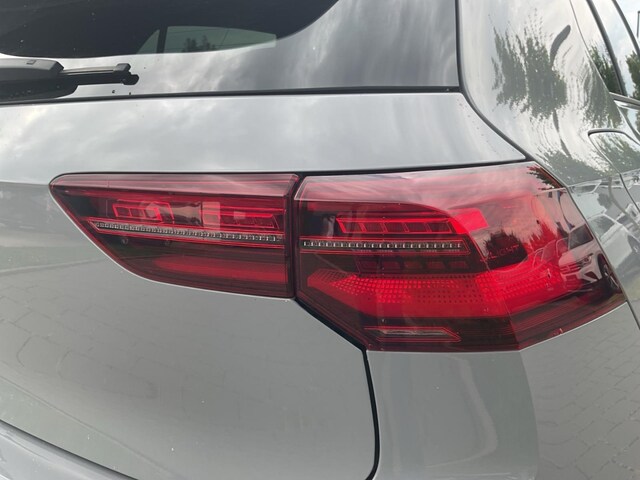 Volkswagen Golf 2.0 TSI Golf VIII