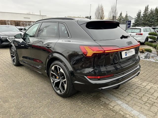 Audi e-tron Quattro