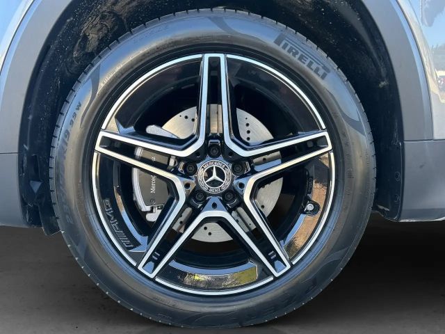 Mercedes-Benz GLB 200 AMG Line