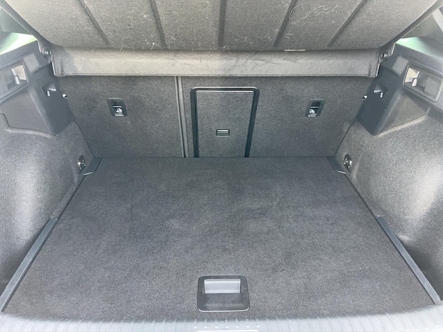 Cupra Formentor 1.5 eTSI AHK EDGE Winter connect Allwetter