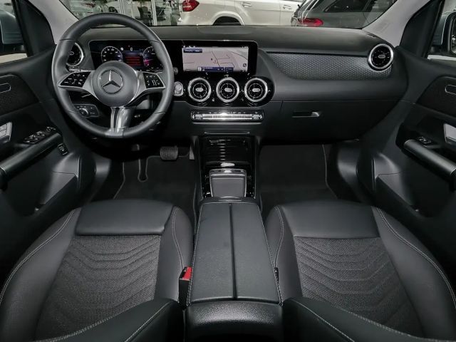 Mercedes-Benz B 200 Progressive