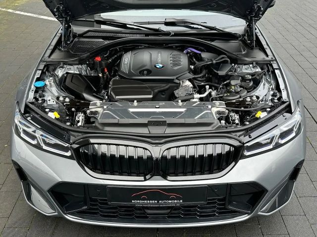 BMW 320 320d M-Sport Sedan xDrive