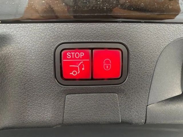 Mercedes-Benz CLA 200 AMG Line Coupé