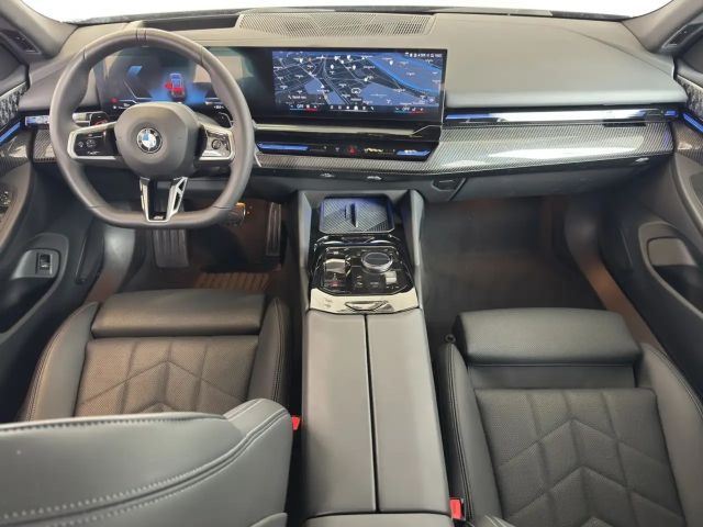 BMW 540 540d M-Sport Touring xDrive