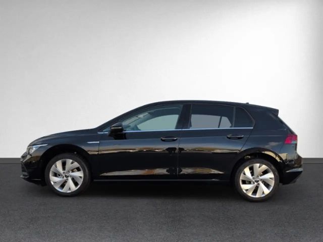 Volkswagen Golf 1.5 eTSI DSG Golf VIII Style