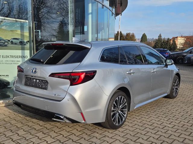 Toyota Corolla Hybride Team D Touring