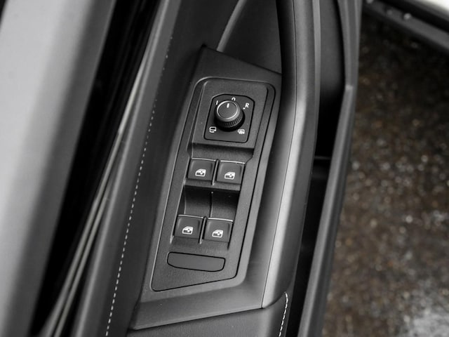 Volkswagen T-Roc 1.5 TSI Cabriolet DSG R-Line