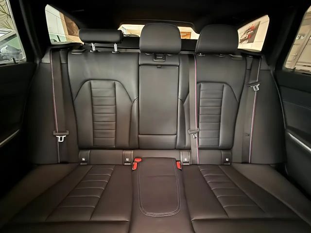 BMW 330 330e M-Sport Touring xDrive