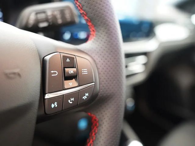 Ford Focus EcoBoost ST Line