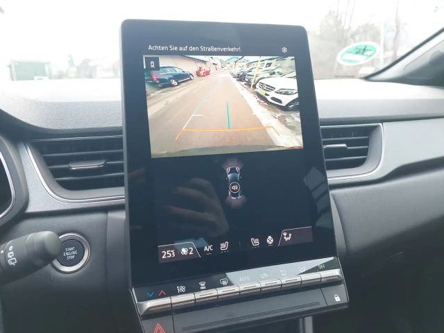 Renault Captur Hybrid Techno