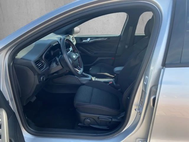 Ford Focus EcoBoost ST Line