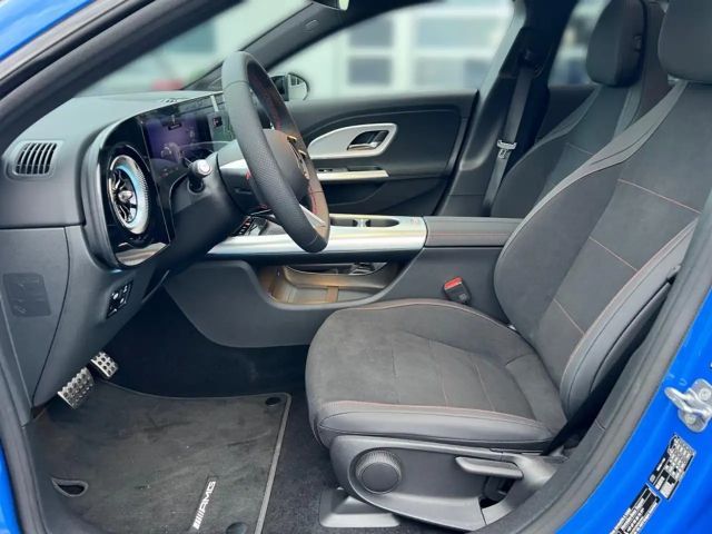 Mercedes-Benz CLA 250 AMG Line Coupé