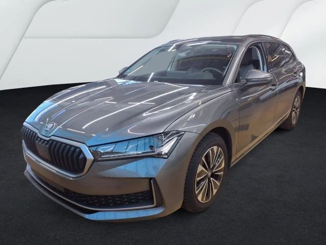 Skoda Superb 2.0 TDI Combi Selection