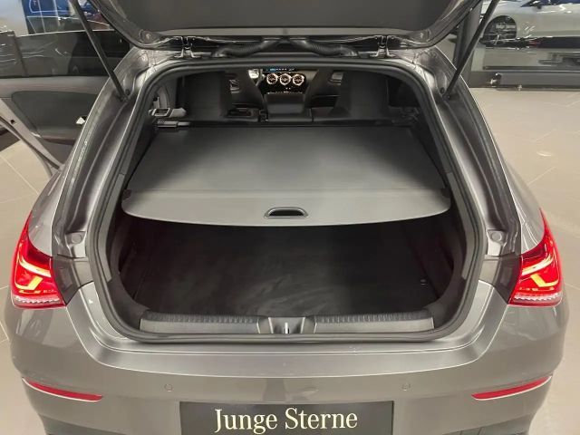 Mercedes-Benz CLA 200 Shooting Brake