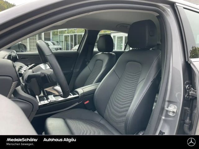 Mercedes-Benz A 180 A 180 d Progressive