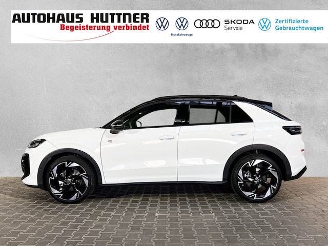 Volkswagen T-Roc 1.5 eTSI DSG IQ.Drive R-Line