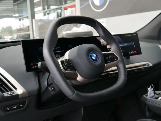 BMW iX xDrive40