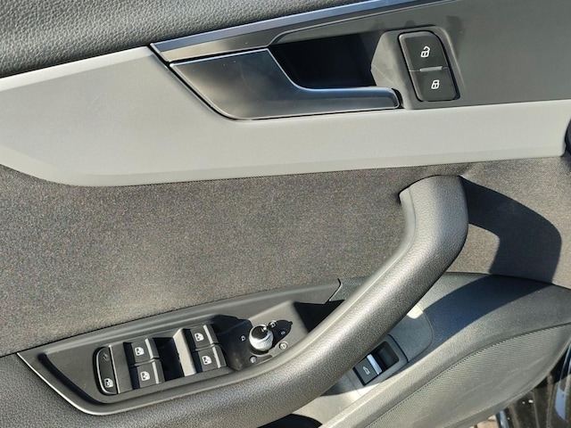 Audi A4 35 TDI Avant S-Line S-Tronic