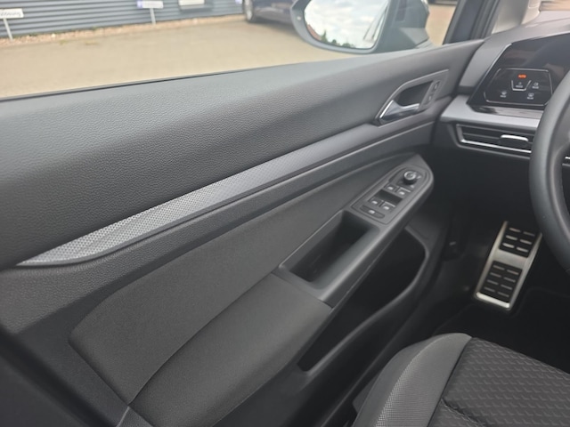 Volkswagen Golf 1.5 eTSI Golf VIII