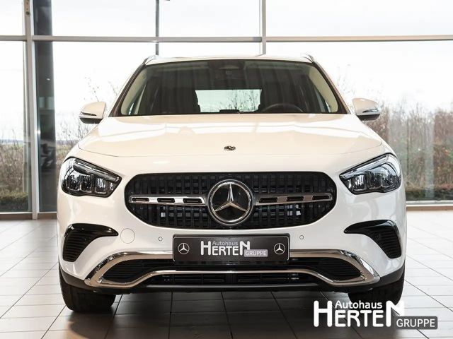 Mercedes-Benz GLA 220 Progressive