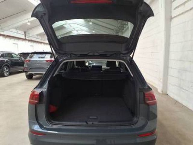 Volkswagen Golf 1.5 eTSI DSG Golf VIII Variant