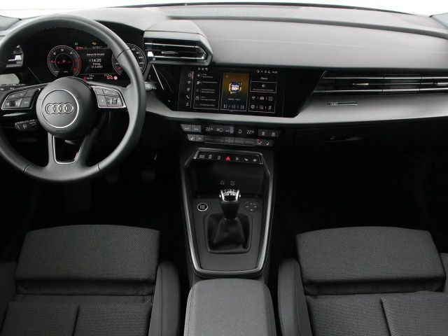 Audi A3 30 TDI Sedan