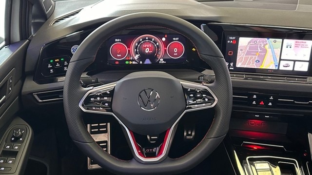 Volkswagen Golf 2.0 TSI DSG GTI