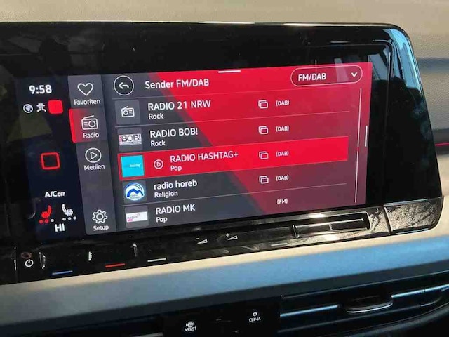 Volkswagen Golf 1.5 eTSI DSG Variant