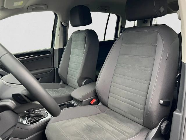 Volkswagen Touran DSG Highline R-Line