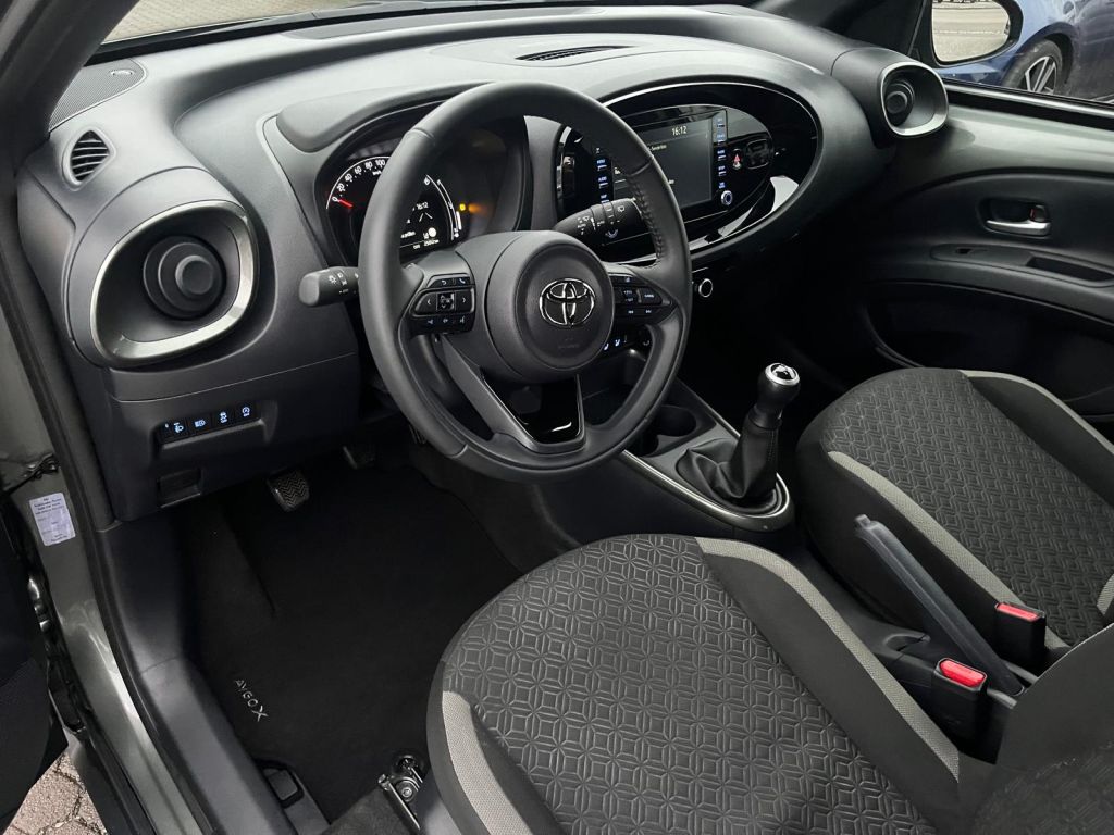 Toyota Aygo X 5-deurs Basis