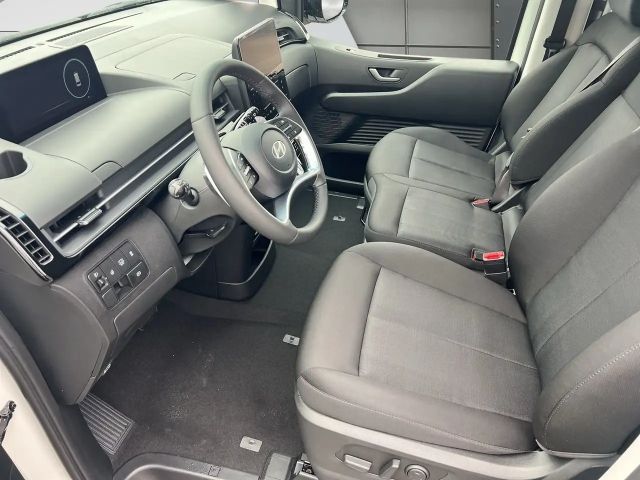 Hyundai Staria Trend