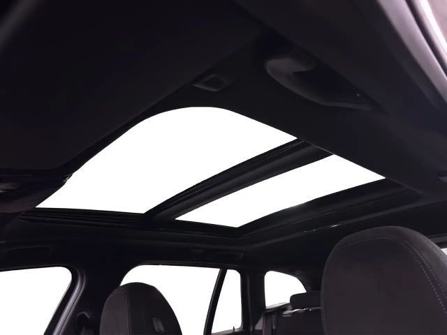 BMW 330 330e M-Sport Touring xDrive