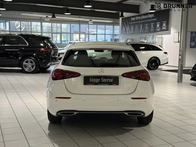 Mercedes-Benz A 180 Progressive