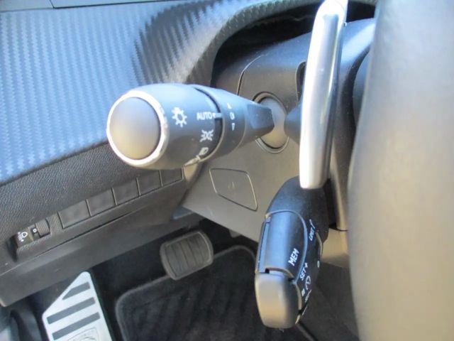 Peugeot 2008 Allure Pack