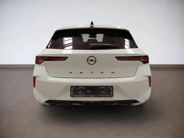 Opel Astra GS-Line Grand Sport