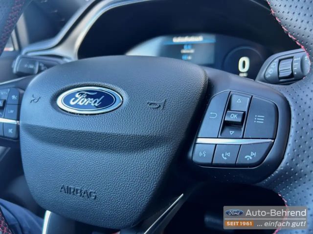 Ford Focus ST Line Wagon